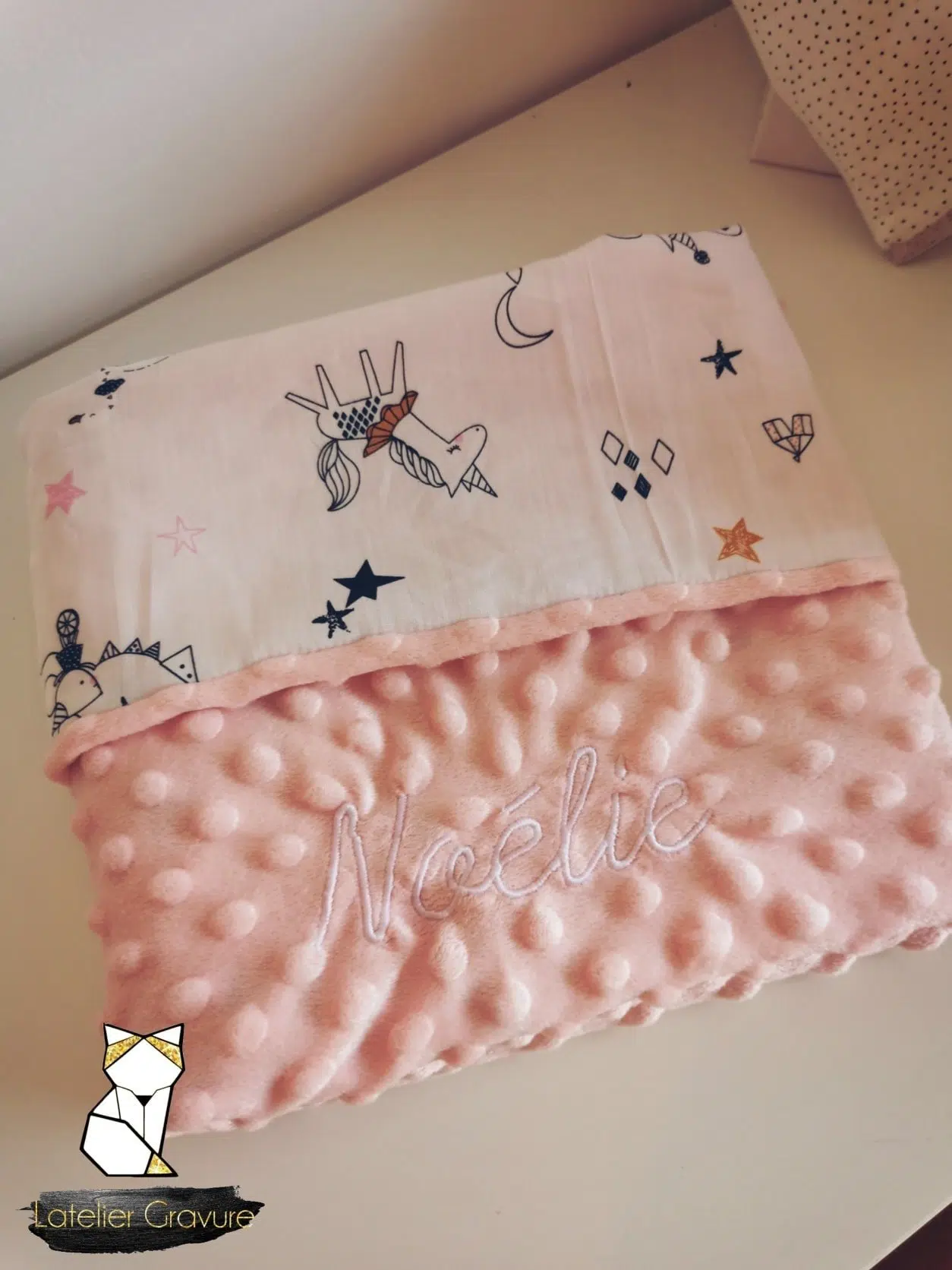 Couverture bébé minky et coton brodée – Image 16