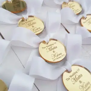 Médailles souvenir de mariage cadeaux invités