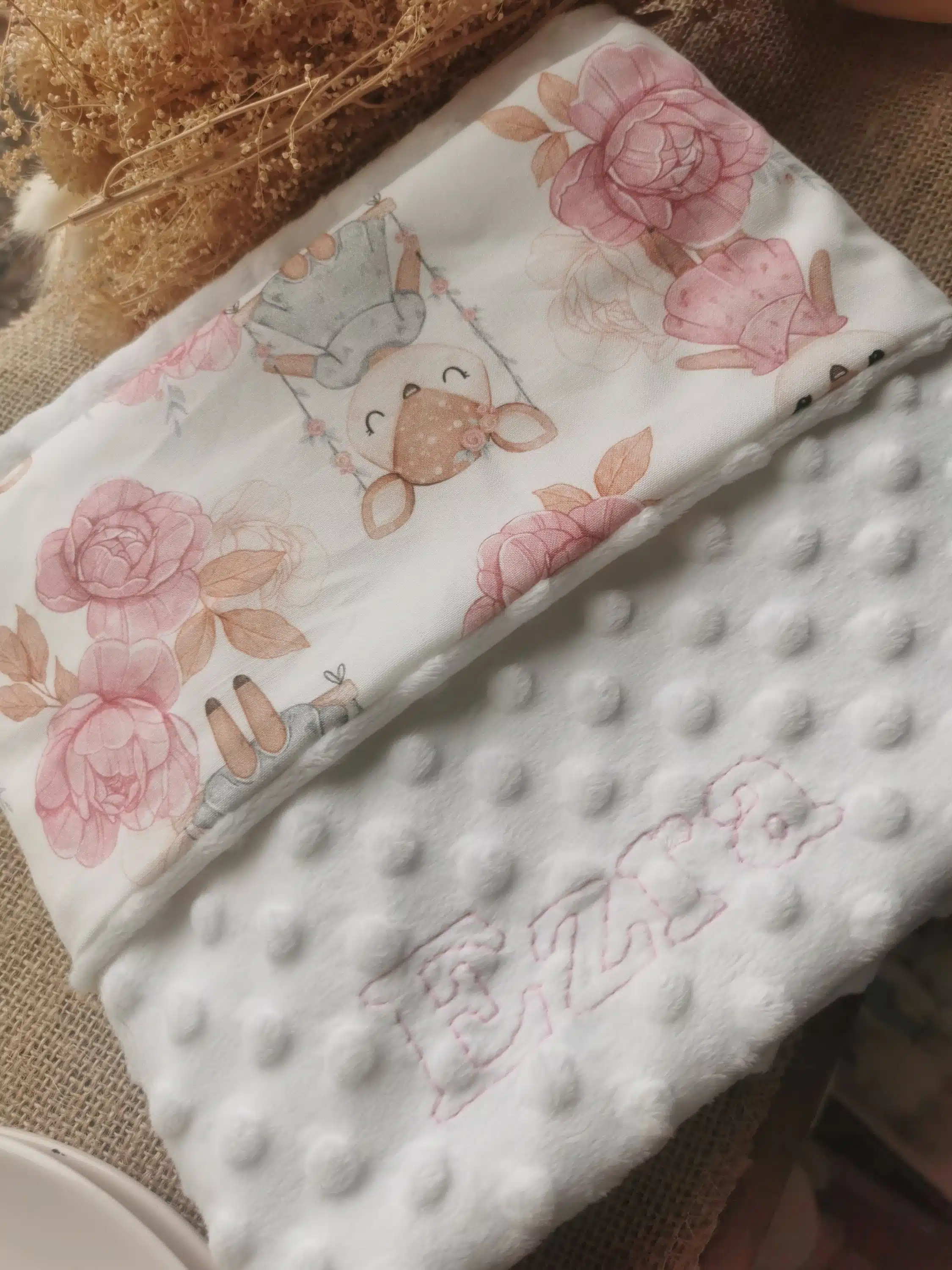 Couverture bébé minky et coton brodée – Image 34