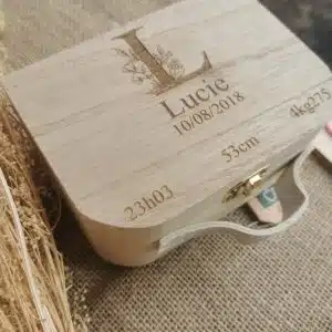 Petite valise souvenir de naissance
