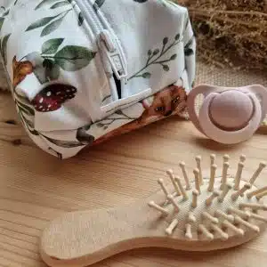 Trousse à Offrir avec son set de 4 pin&rsquo;s personnalisés