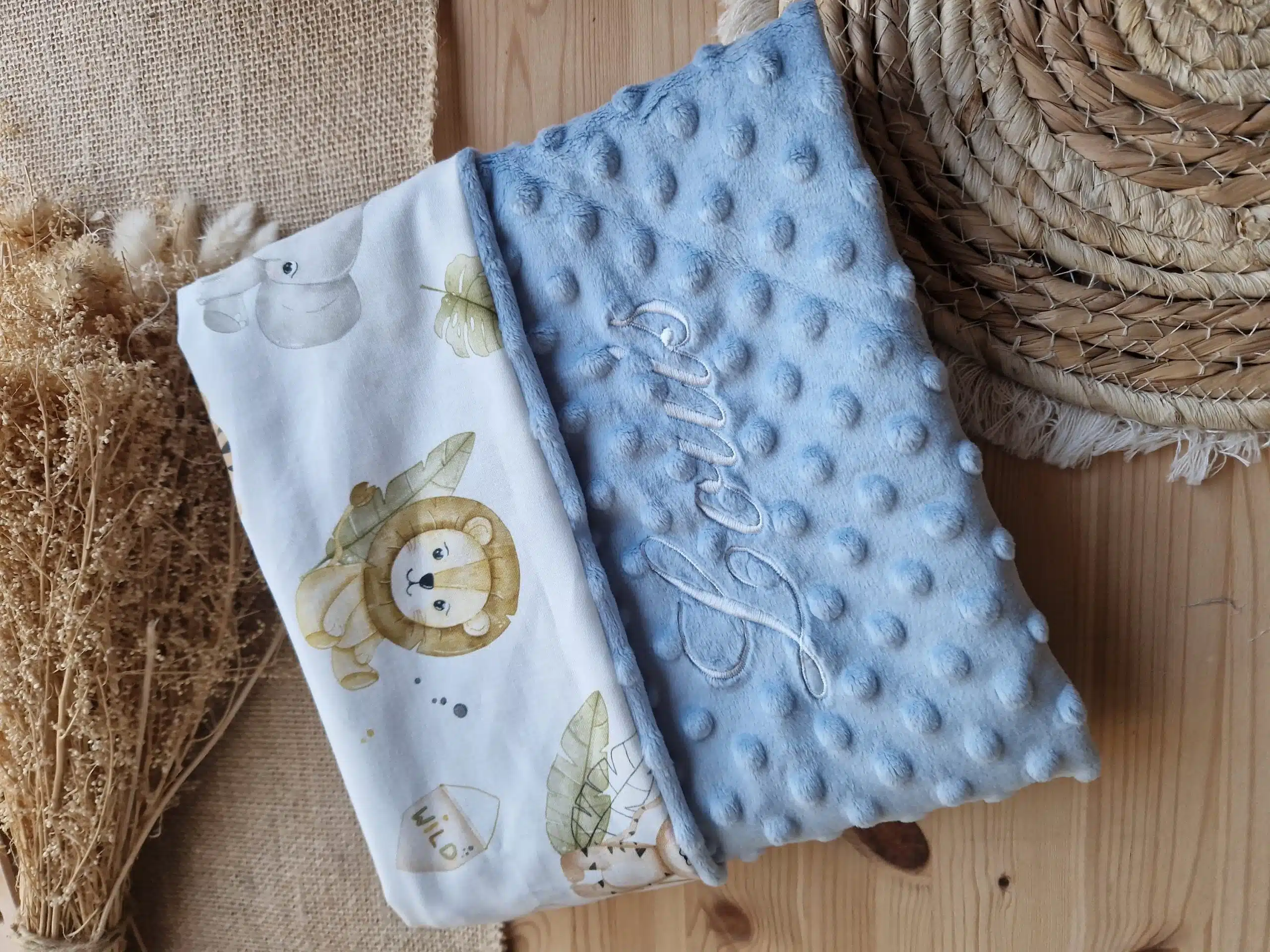 Couverture bébé minky et coton brodée – Image 37