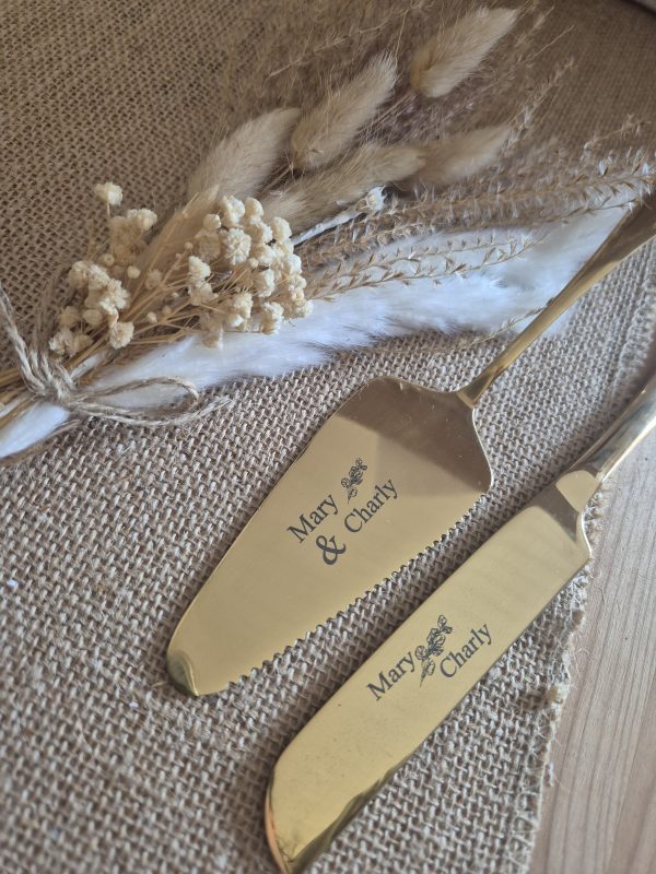 Set de découpe pour gâteau de mariage personnalisé – Image 4