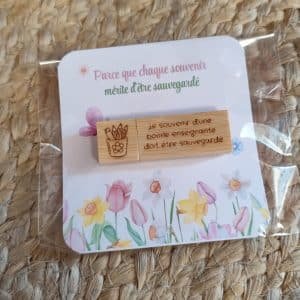 Clé USB en bambou Personnalisée pour Maître & Maîtresse